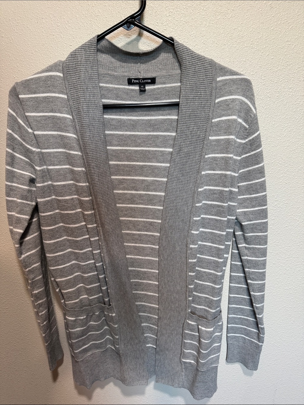 Pink Clover Gray & White Striped Open-Front Cardigan with Pockets